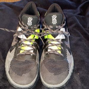 Kyries Flytrap 5 Nike